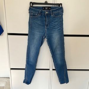 Hollister 0 High-Rise skinny crop jeans